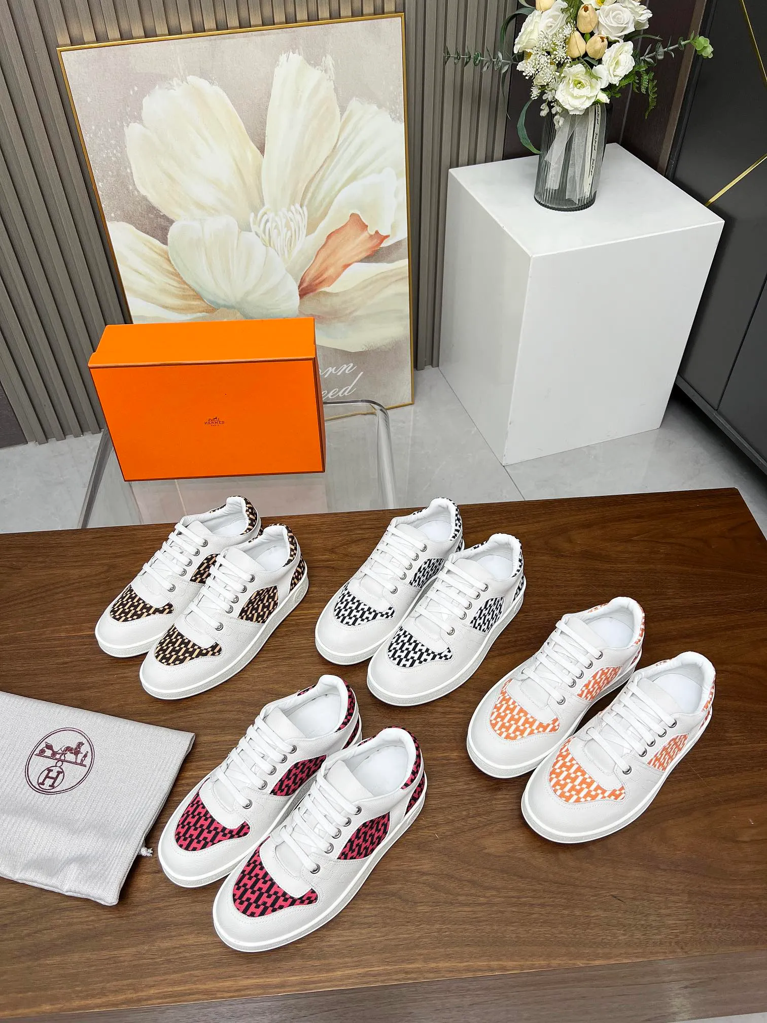 👟👟Ex-factory price 520👟👟 🔥🔥🔥French direct mail HERMES/Hermès flat fashion sports and casual shoes Korean style lace-up mesh lightweight! ! Breathable and comfortable, standard size 35/40 (41 can be customized and will not be returned)